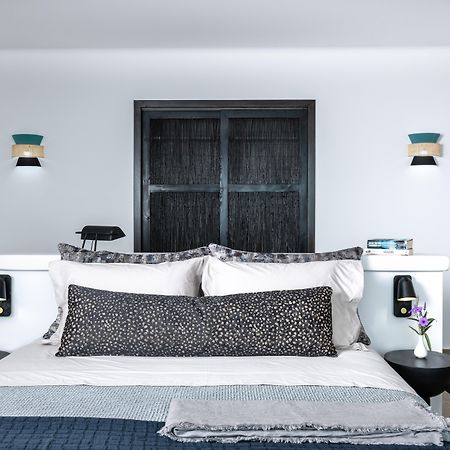 Athermi Suites - Adults Only Fira  Dış mekan fotoğraf