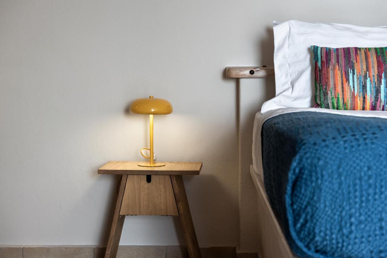 Athermi Suites - Adults Only Fira  Dış mekan fotoğraf